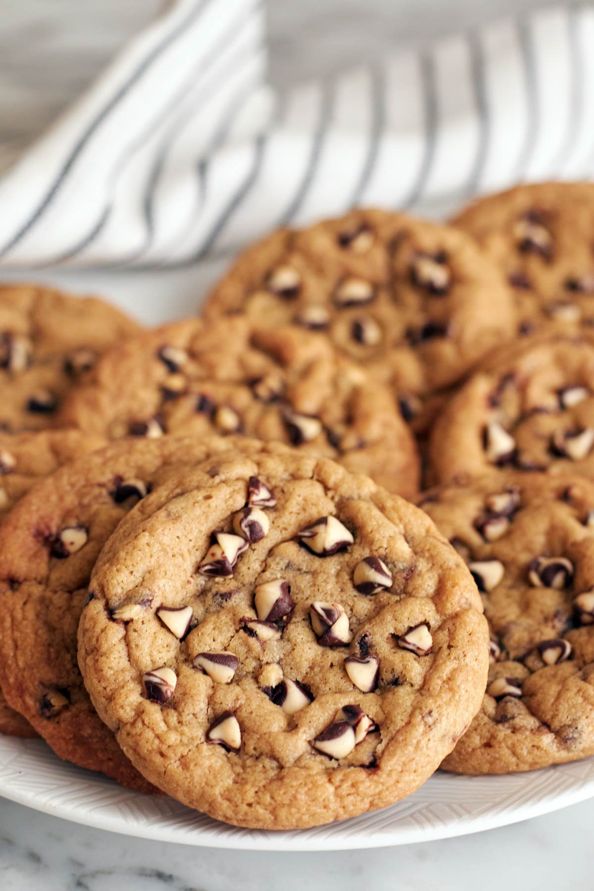 twin chocolate chip cookies